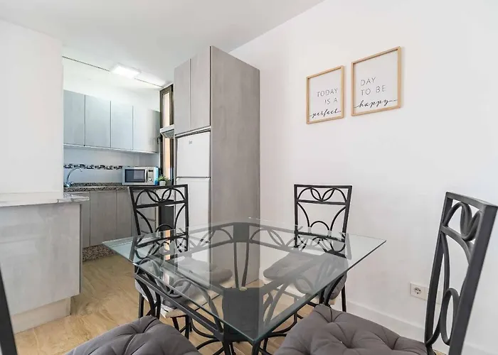 Apartamento Sur Palmeras 6 *