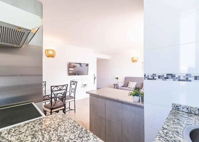 Apartamento Sur Palmeras 6 *